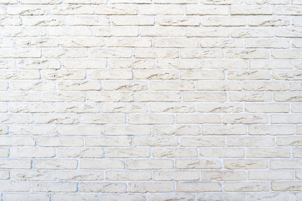 Mur blanc fait de brique de parement